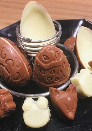 Une photo de Kinder Surprise maison