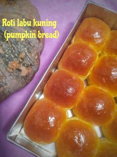 Foto resep Roti labu kuning (metode autolisis)