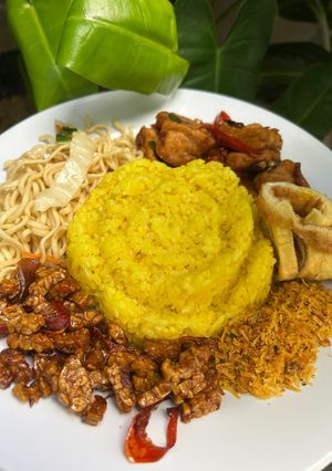Foto resep Nasi Kuning Rice Cooker