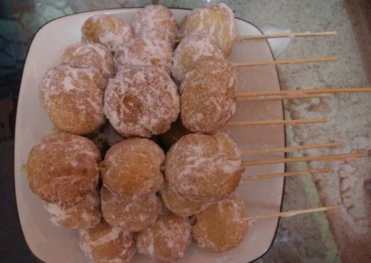 Donat tusuk sate