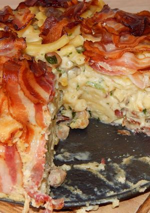 Baconos makaróni torta recept fotója