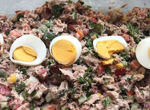 Una foto de Ensalada delirante de atún