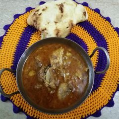 A picture of Siri (Goat Head Stew).