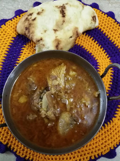 A picture of Siri (Goat Head Stew).