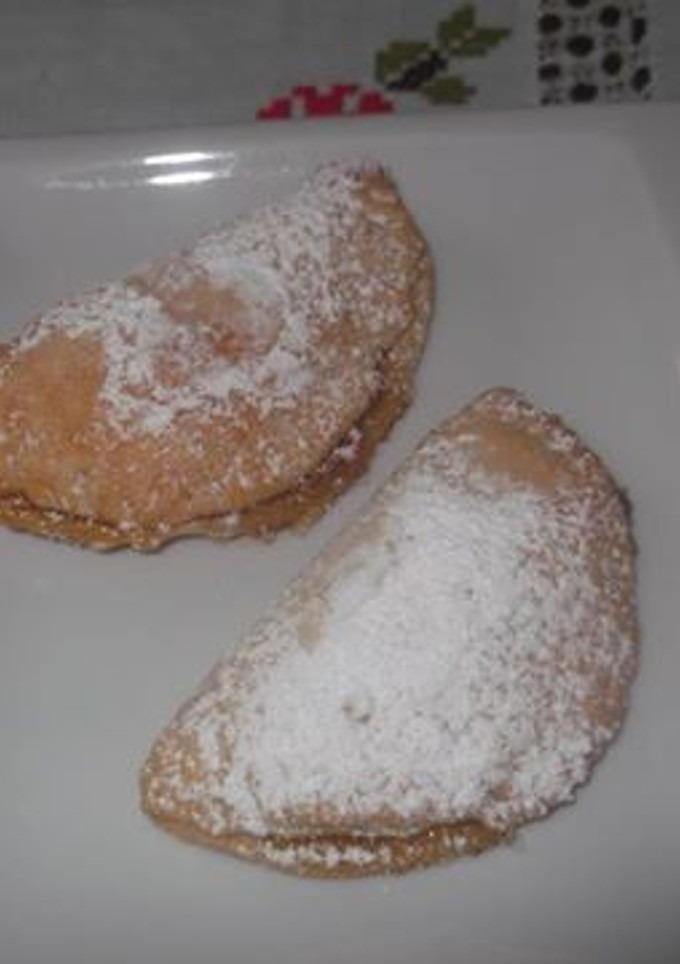 Una foto de Empanadillas  rellenas de cabello de ángel