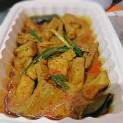A picture of Gulai Tahu Tempe (bumbu instan).