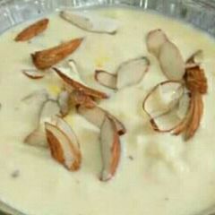 A picture of Mixed dryfruits kheer.