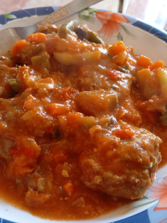 Una foto de Albóndigas de ternera y pollo