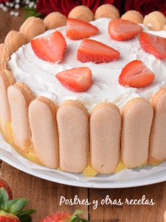 Una foto de Charlota de fresas