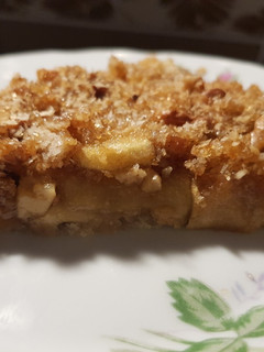 Una foto de Tarta de Manzana con crocante de nueces y coco🤤