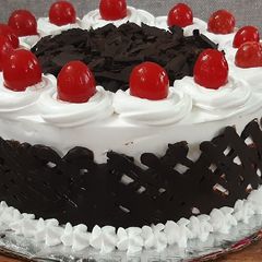 A picture of Black Forest Cake.