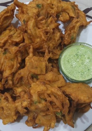 A picture of Crispy Pakory different style.nd different method so try it.