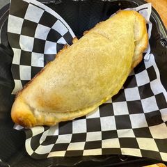 A picture of Pizzanada.