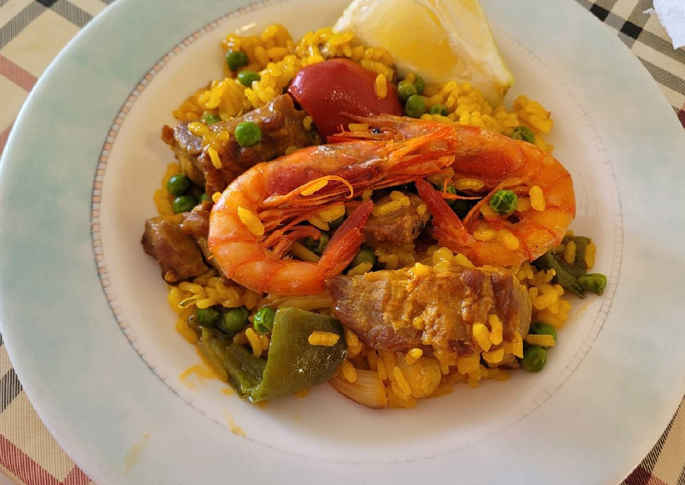 Paella de aprovechamiento y tiempos difíciles