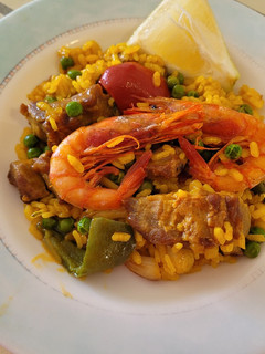 Una foto de Paella de aprovechamiento y tiempos difíciles