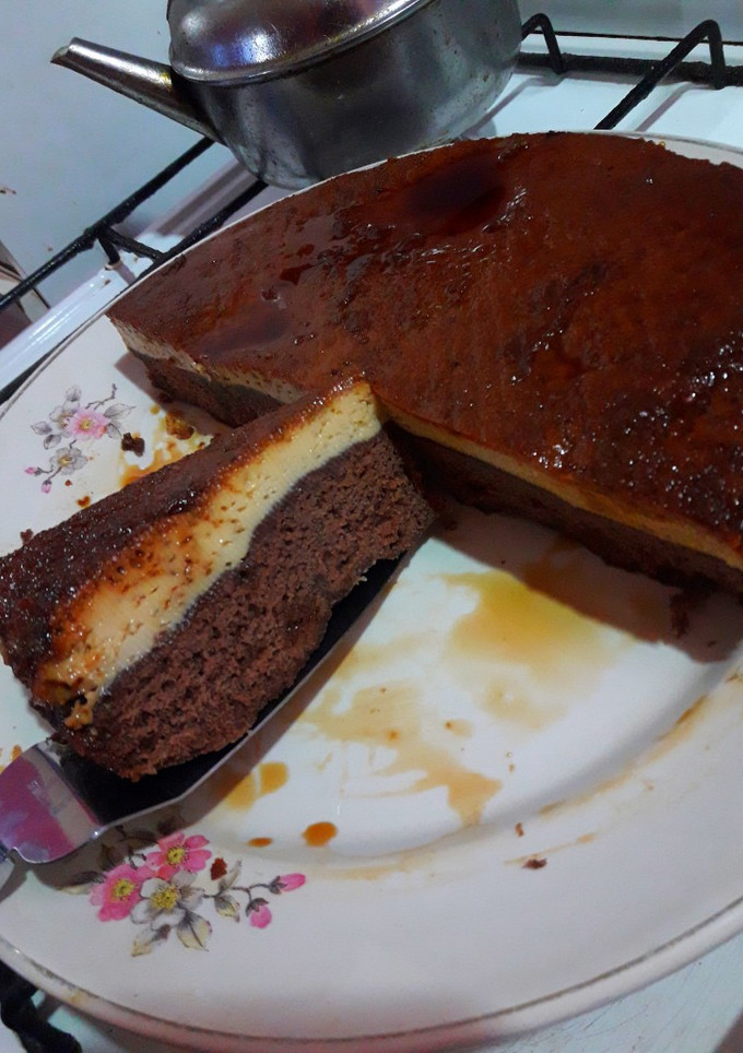 Una foto de Chocoflan sin horno ♡