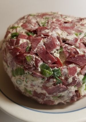 A picture of Dried Beef Cheese Ball.