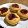 Muffins de fuba e goiabada