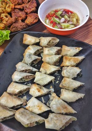 A picture of Air Fryer Pork Spring Rolls.
