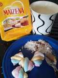 Atole o leche con malvaviscos