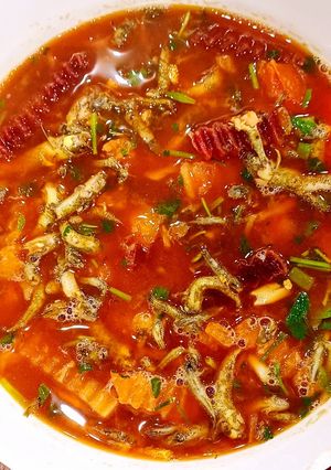 Hình của món Canh cá bống mũn nấu su hào, củ dền.