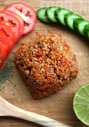 A picture of Lebanese Bulgur with Tomatoes.