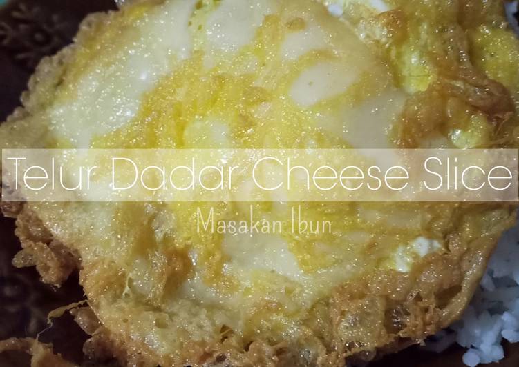 Langkah Mudah untuk Membuat Telur Dadar Cheese Slice, Enak Banget