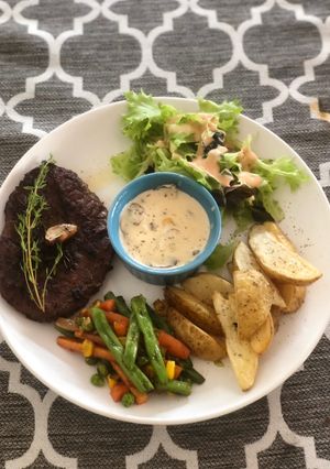 Foto resep Aus wagyu steak with mushroom sauce