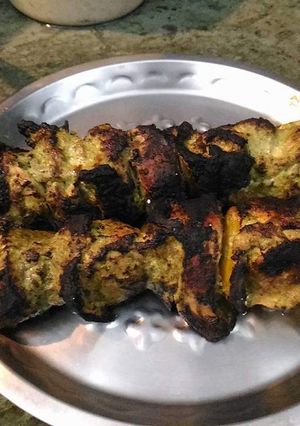 A picture of Dhaniya lesuni kebab.