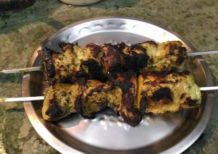 Recipe of Homemade Dhaniya lesuni kebab