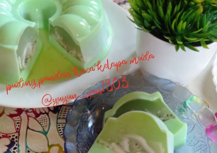 Puding pandan Kaca Kelapa Muda