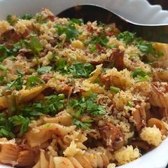 A picture of Macaroni with chicken strips n cheese#Theme Challenge.