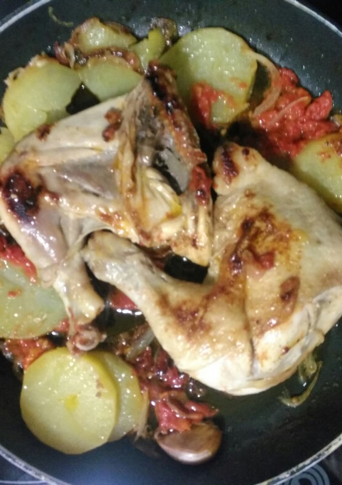 Una foto de Pollo asado en sartén