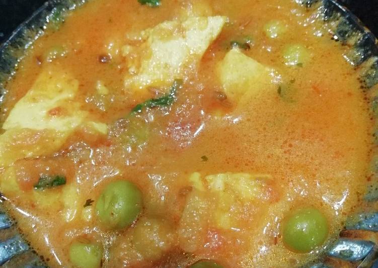 Dhaba style matar paneer