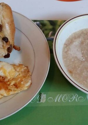 A picture of Breakfast Oat meal.