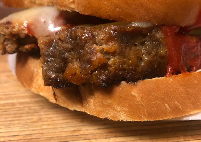 Recipe: Delicious Meatloaf Sandwich