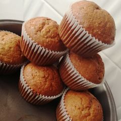 A picture of Banana cupcakes.