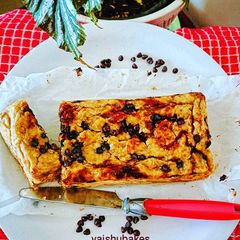 A picture of Choco Chip Banana Milk bread.