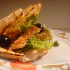 A picture of Guacammus.