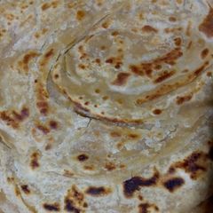A picture of Potato paratha.