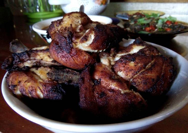Cara mengolah 7. Ayam Goreng Lada Putih Anti Gagal