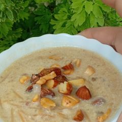 A picture of Sheer Khurma.