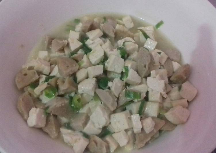 Cah tahu bakso