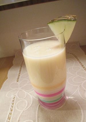 Foto principal de Batido de melón con yogur desnatado para pasar la ola de calor