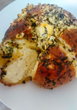 Foto resep Korean Garlic Cheese Bread