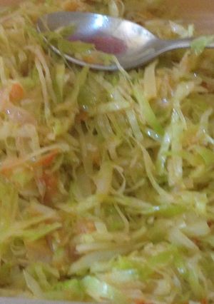 A picture of Steamed cabbage.