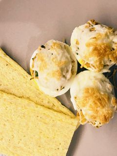 Töltött tojás kicsit másként recept fotója