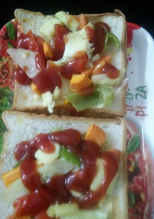 A picture of Bread pizza.