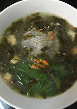 Hình của món Cá Dìa Nấu Lá Me.