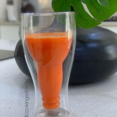 A picture of Carrot lemonade.